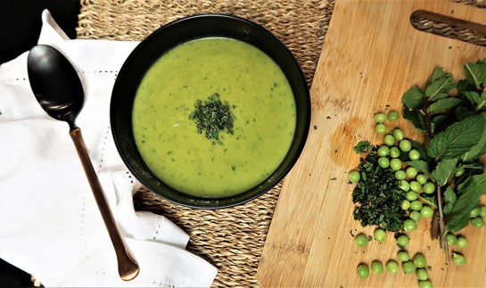 Zucchini, Pea and Mint Soup